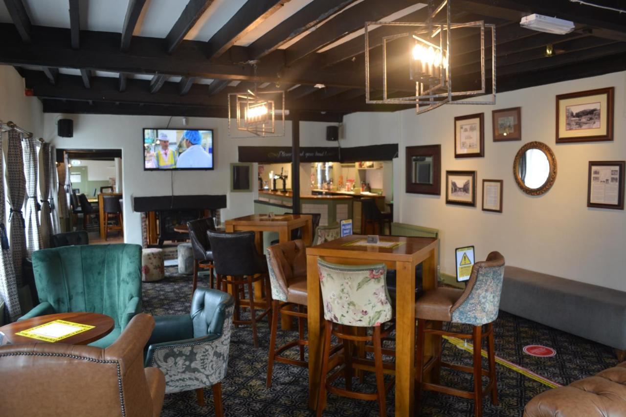 The Bull Hotel Downton  Exteriör bild